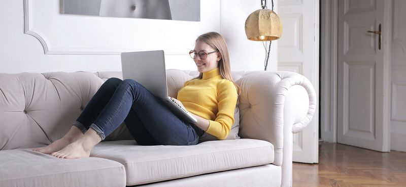 Interracial Internet Dating: Browsing Love Across Cultures